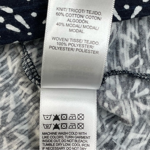 Lucky Brand Navy blue white Sleeveless Ruffle floral geometric Navy Blue 2X - Picture 7 of 9